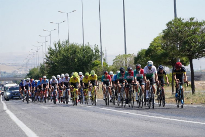 Pedallar uluslararası puanlar için çevrildi